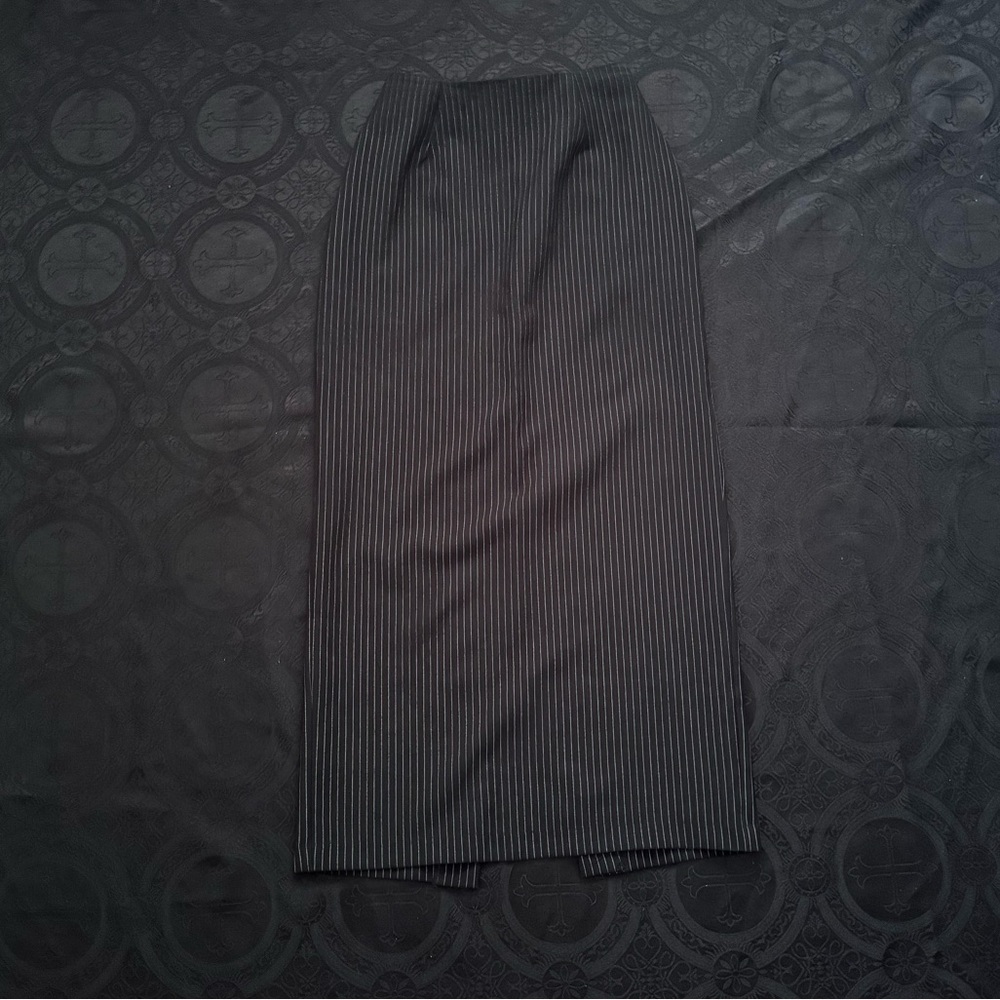 pinstripe long pencil skirt